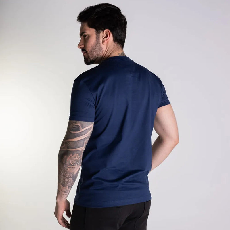 Kit 5 Camisetas Tommy Hilfiger + 3UN Cuecas Boxer de Brinde